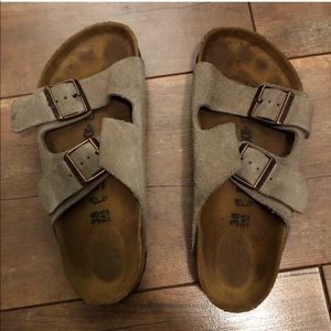 Birkenstock’s Arizona Tan Suede